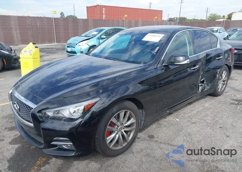 2015 Infiniti Q50 z USA, uszkodzony, nr VIN JN1BV7AP9FM335079